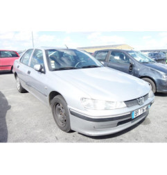 Attache ceinture arriere droit PEUGEOT 406