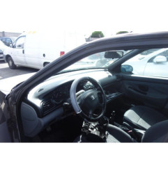 Attache ceinture arriere droit PEUGEOT 406