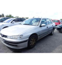 Attache ceinture arriere droit PEUGEOT 406