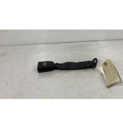 Attache ceinture arriere gauche PEUGEOT 406
