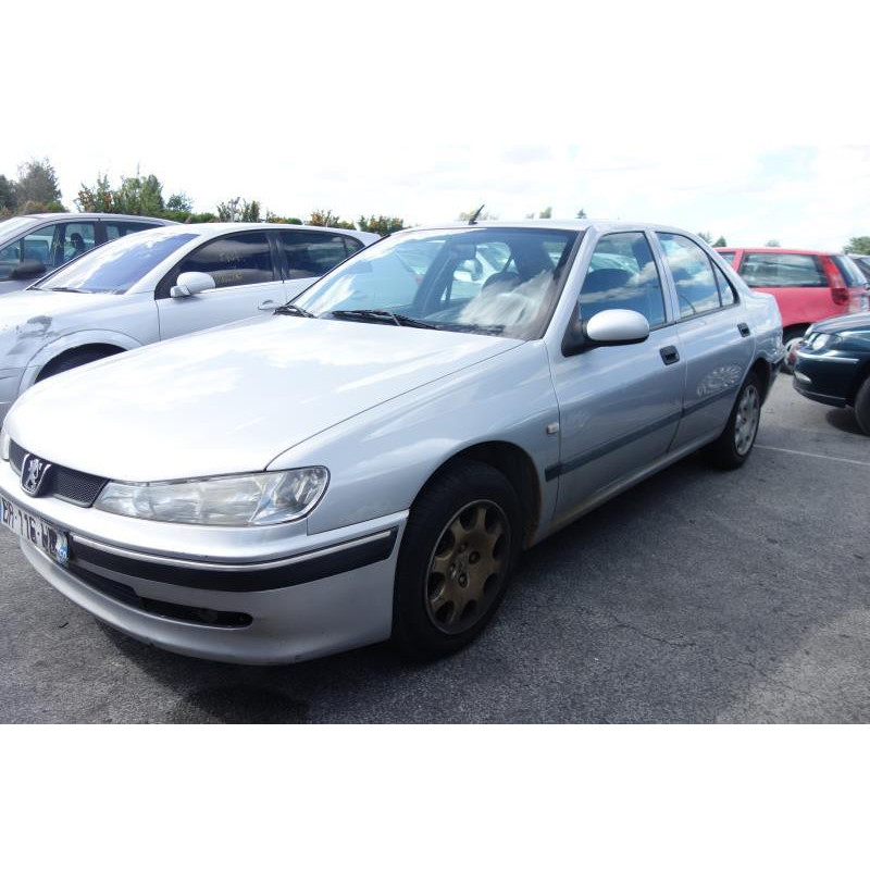 Attache ceinture arriere gauche PEUGEOT 406 Photo n°5