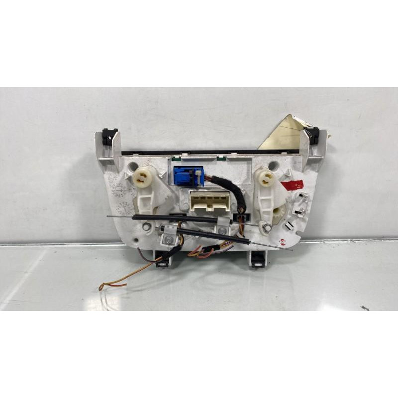 Commande chauffage FIAT GRANDE PUNTO Photo n°3