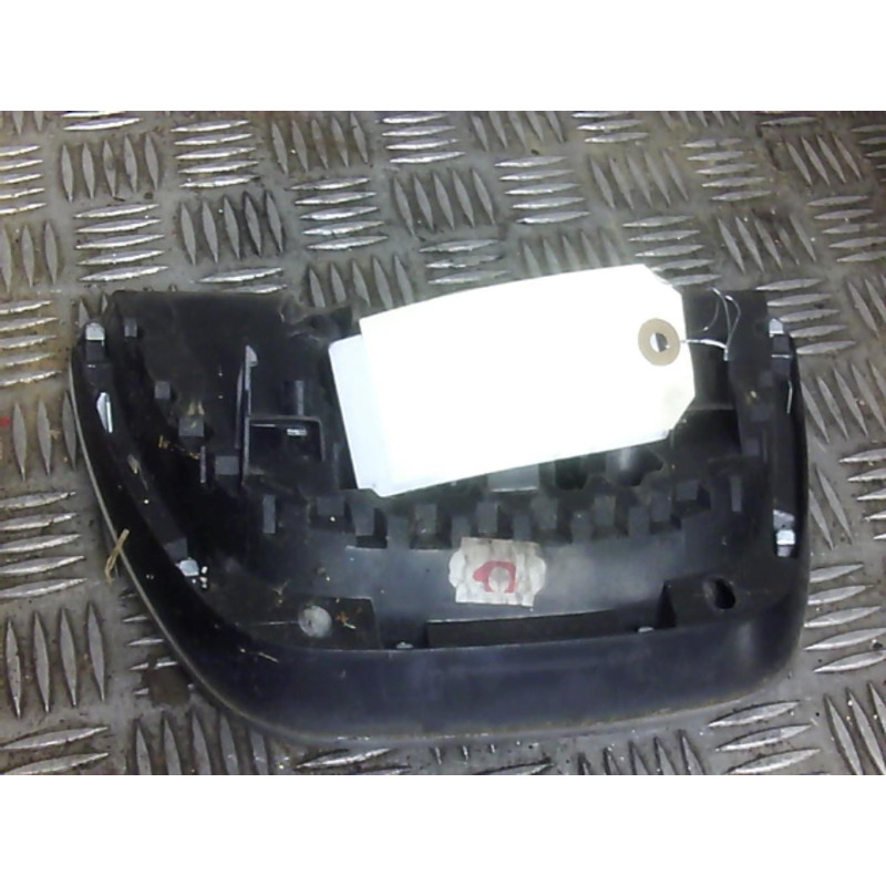 Sigle de calandre PEUGEOT 206+ Photo n°2