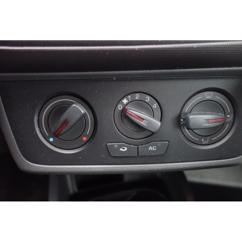 Anti brouillard droit (feux) SEAT IBIZA 4 Photo n°9