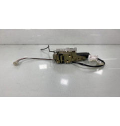 Serrure avant droit MAZDA 323 5