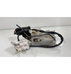 Serrure avant gauche MAZDA 323 5