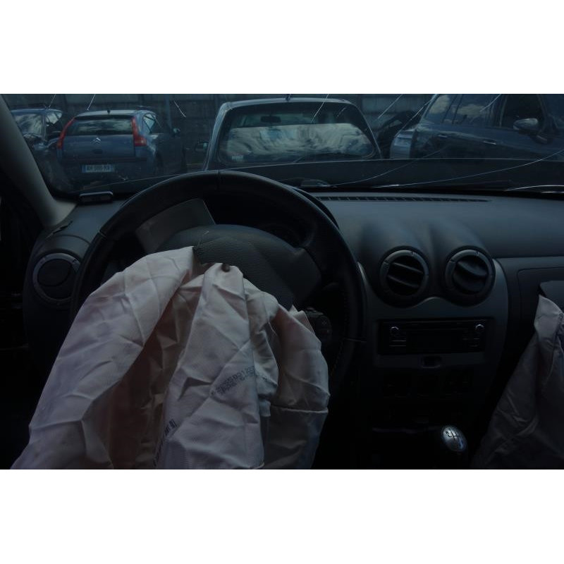 Trappe d'essence DACIA DUSTER 1 Photo n°9