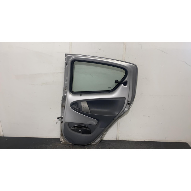 Porte arriere droit TOYOTA AYGO 1 Photo n°1