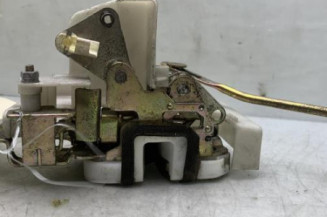 Serrure avant droit MAZDA MX3