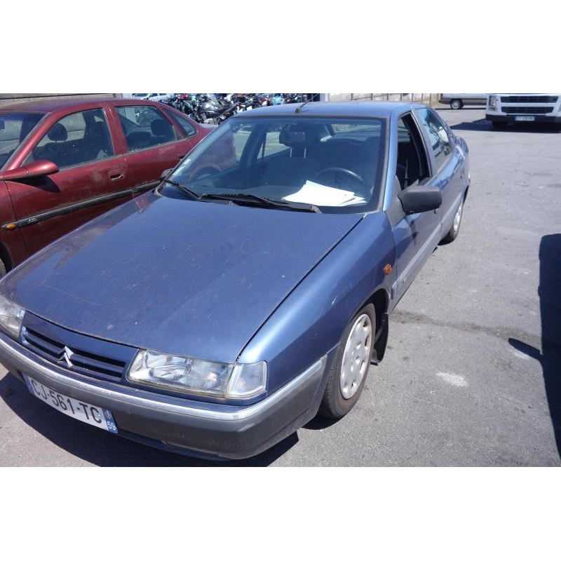 Optique avant secondaire droit (feux)(clignotant) CITROEN XANTIA Photo n°5