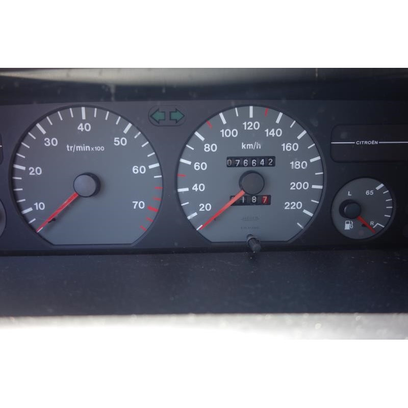 Optique avant secondaire droit (feux)(clignotant) CITROEN XANTIA Photo n°9