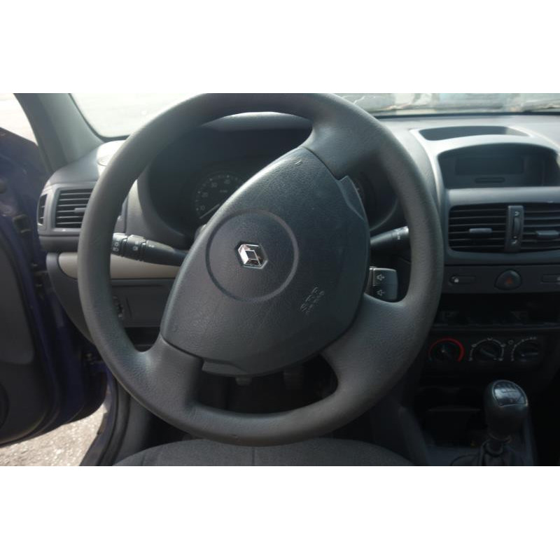 Malle/Hayon arriere RENAULT CLIO 2 Photo n°14