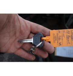Fermeture de capot CITROEN AX