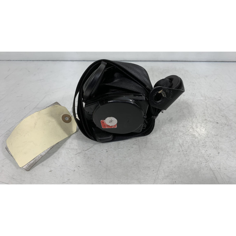 Ceinture arriere gauche VOLKSWAGEN FOX Photo n°1