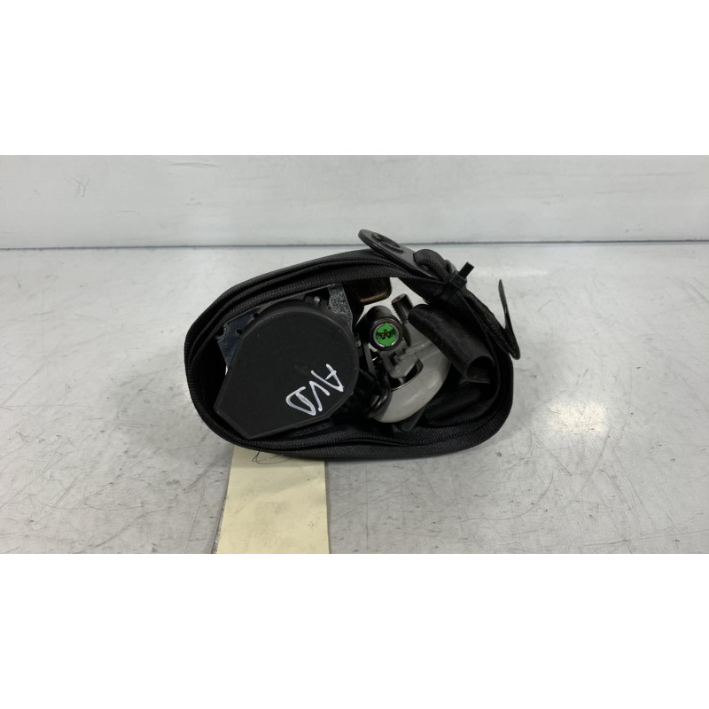 Pretensionneur de ceinture avant droit VOLKSWAGEN FOX Photo n°3