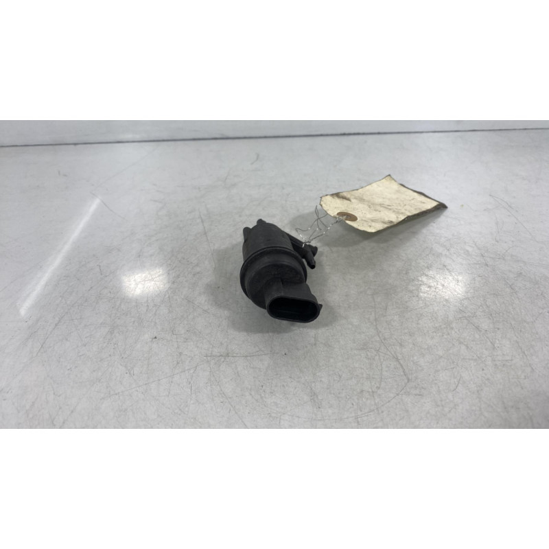 Pompe lave glace avant RENAULT EXPRESS Photo n°3