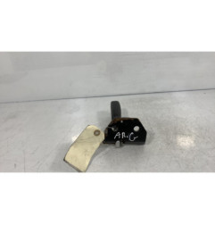 Attache ceinture arriere gauche MITSUBISHI CARISMA