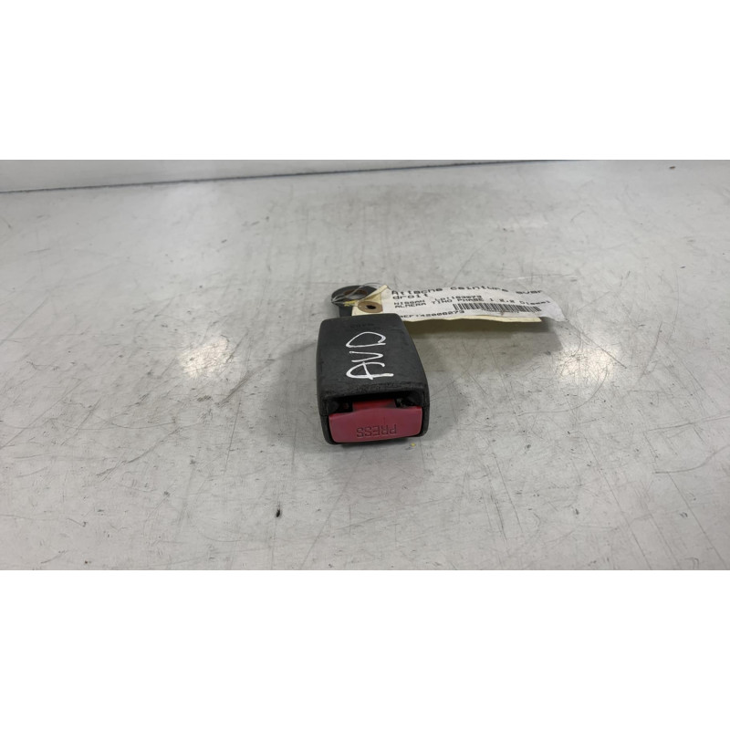 Attache ceinture avant droit NISSAN ALMERA TINO Photo n°1
