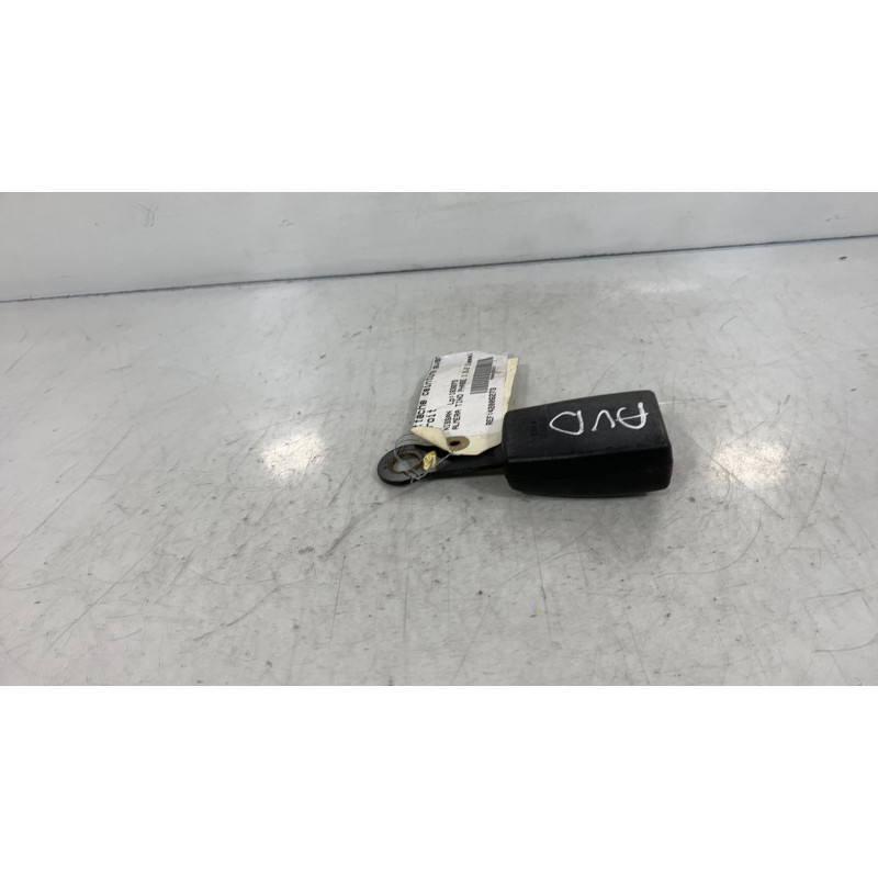 Attache ceinture avant droit NISSAN ALMERA TINO Photo n°3