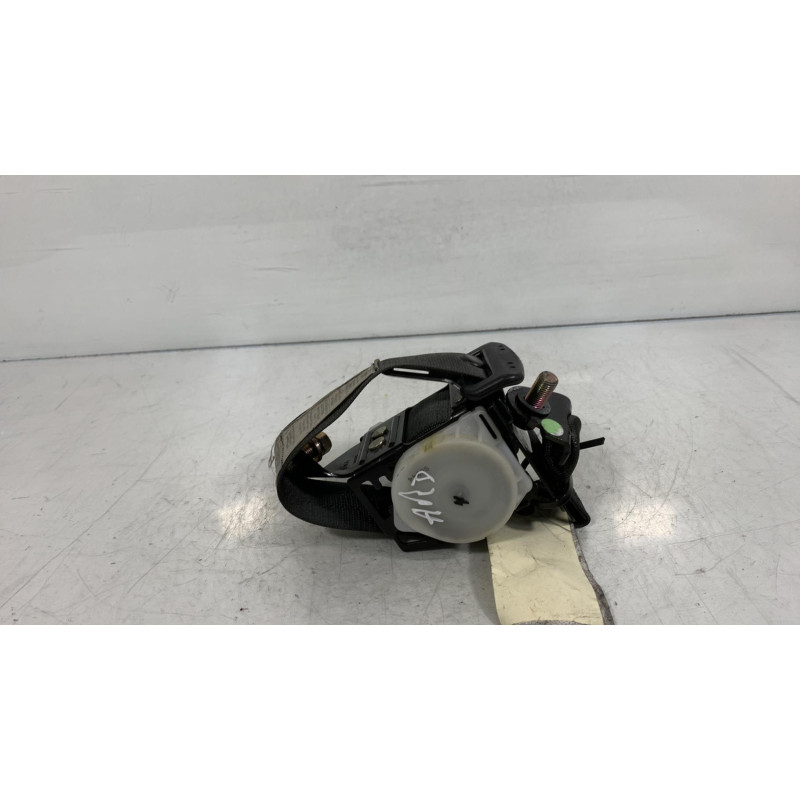 Ceinture arriere droit HONDA CIVIC 7 Photo n°3