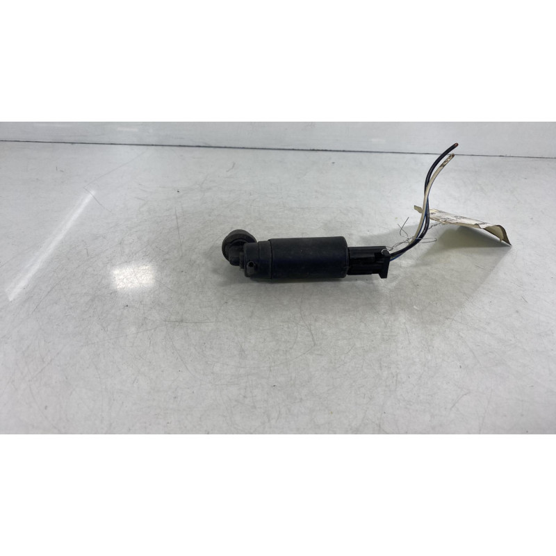Pompe lave glace avant HONDA CIVIC 7 Photo n°3
