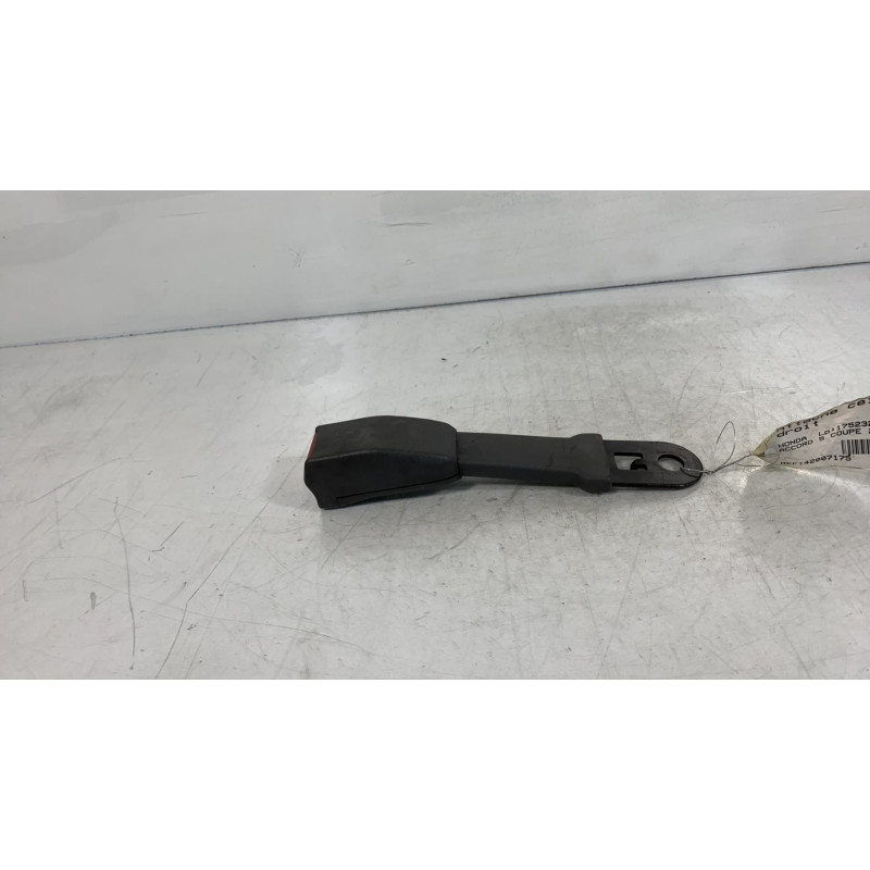 Attache ceinture avant droit HONDA ACCORD 5 Photo n°1