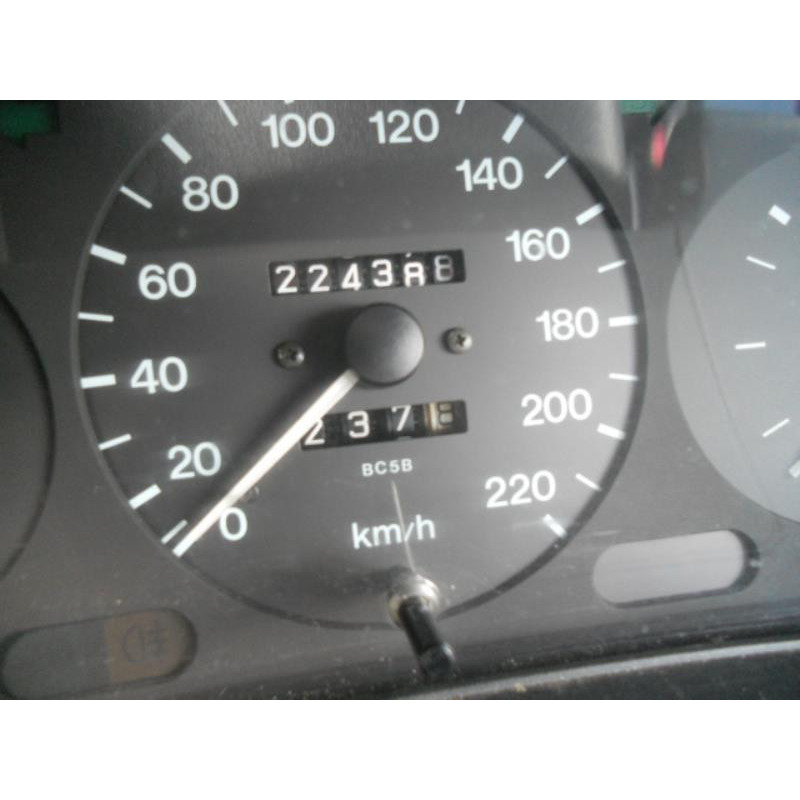 Porte arriere droit MAZDA 323 5 Photo n°8