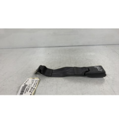 Attache ceinture arriere gauche MITSUBISHI COLT 4