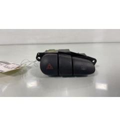Bouton de warning MITSUBISHI COLT 4