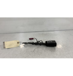 Attache ceinture avant droit FORD FIESTA 6
