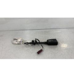 Attache ceinture avant gauche FORD FIESTA 6 Photo n°1