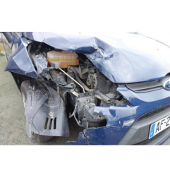 Attache ceinture avant gauche FORD FIESTA 6