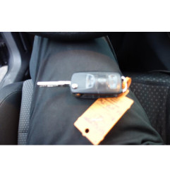 Pretensionneur de ceinture avant droit VOLKSWAGEN GOLF 5