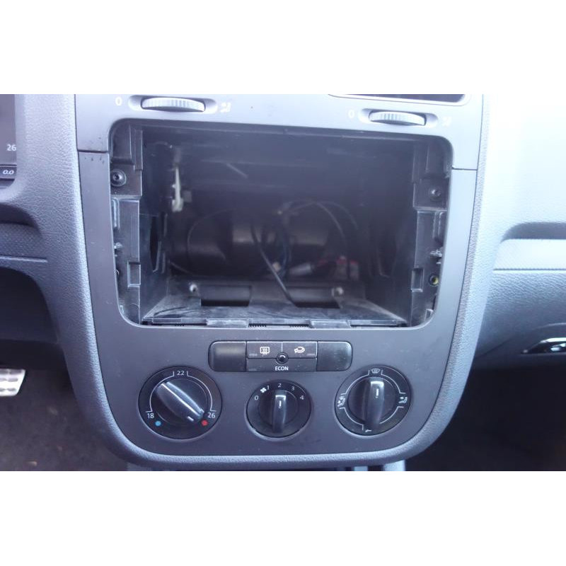 Pretensionneur de ceinture avant gauche VOLKSWAGEN GOLF 5 Photo n°10