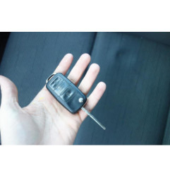 Pretensionneur de ceinture avant gauche VOLKSWAGEN GOLF 5
