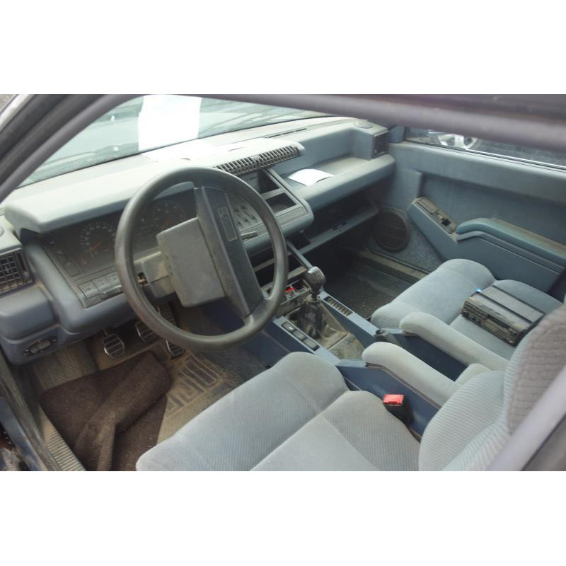 Vitre arriere gauche RENAULT R25 Photo n°8