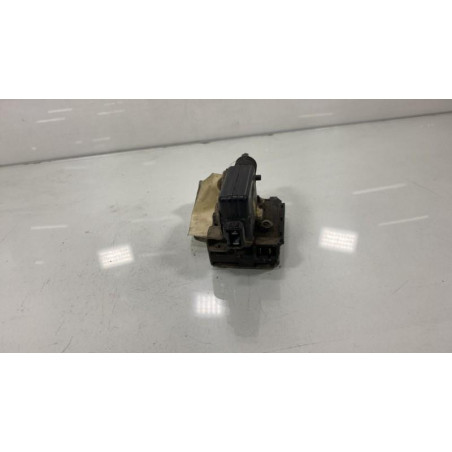 Serrure arriere gauche RENAULT R25