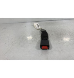 Attache ceinture arriere gauche MAZDA 323 5 Photo n°1