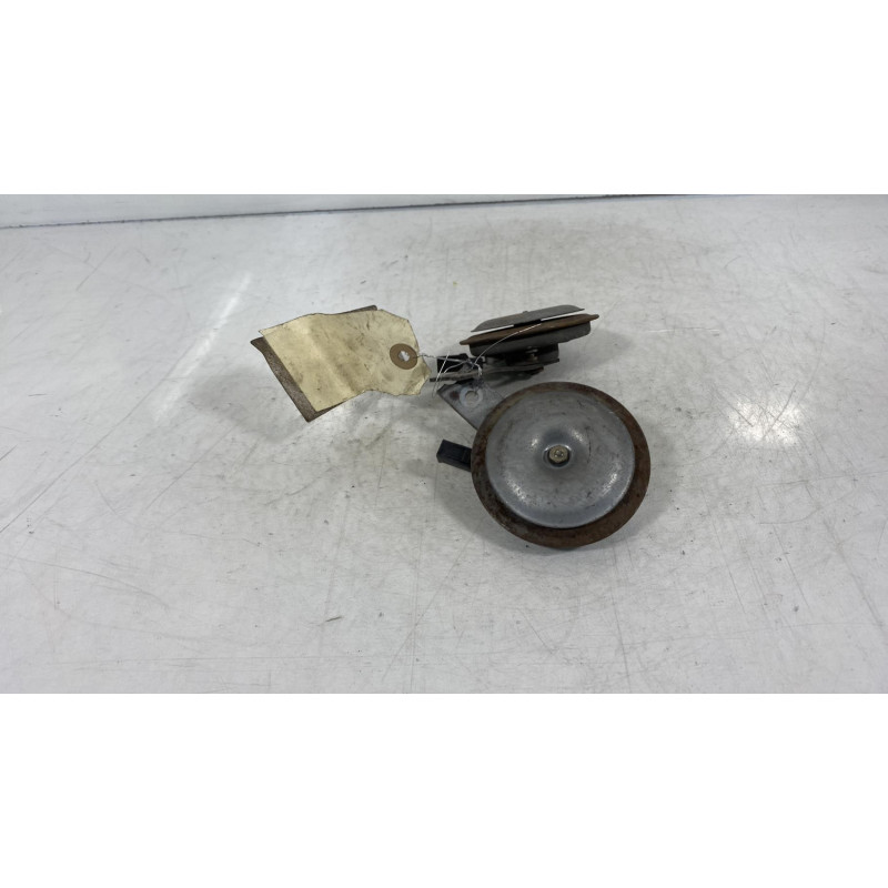 Avertisseur/Klaxon MAZDA 323 5 Photo n°2