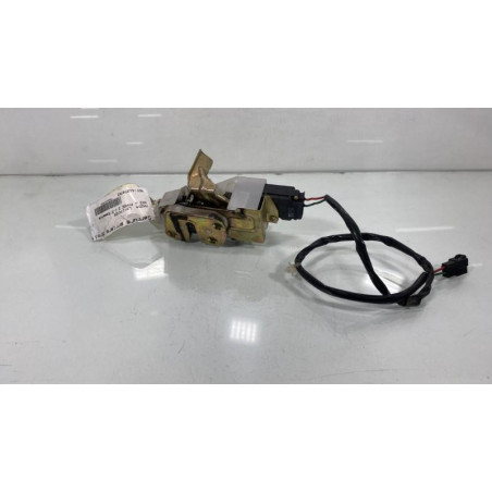 Serrure arriere droit MAZDA 323 5 Photo n°1