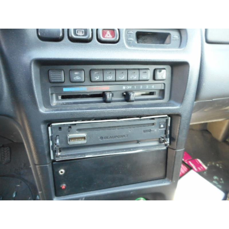 Serrure arriere droit MAZDA 323 5 Photo n°9