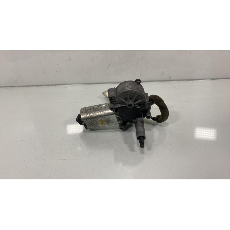 Moteur essuie glace arriere HONDA CIVIC 6 Photo n°1