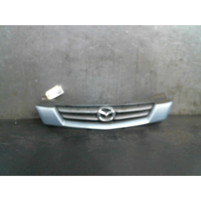 Calandre MAZDA DEMIO Photo n°1