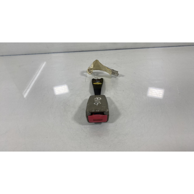 Attache ceinture avant gauche MAZDA DEMIO Photo n°3