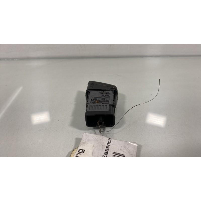 Bouton de warning MAZDA DEMIO Photo n°3