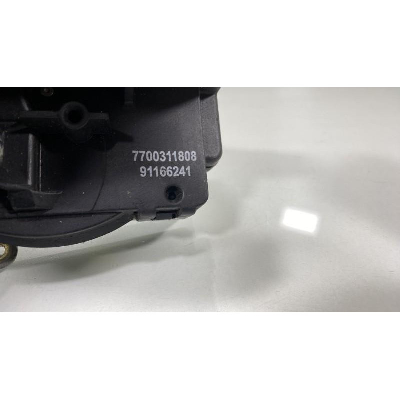 Serrure avant droit RENAULT TRAFIC 2 Photo n°1