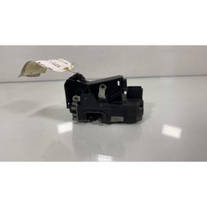 Serrure avant droit RENAULT TRAFIC 2 Photo n°3