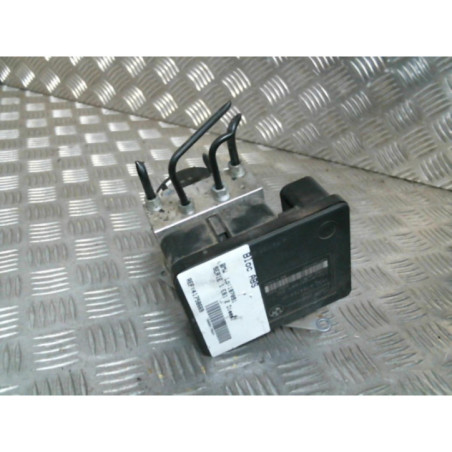Bloc ABS (freins anti-blocage) BMW SERIE 1 E81 Photo n°1