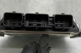 Calculateur moteur FORD FOCUS 2