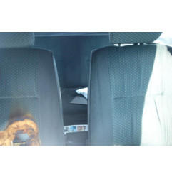 Attache ceinture arriere droit CITROEN AX